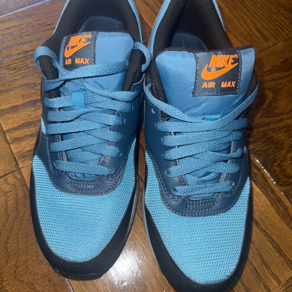 Air Max Premium university Deep Royal And Hyper Pink Size 9 - Picture 9 of 9